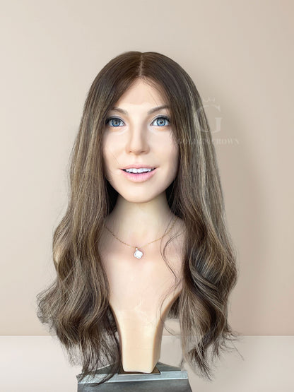 פאות תחרה בסיסיות 100% משיער טבעי של Leah